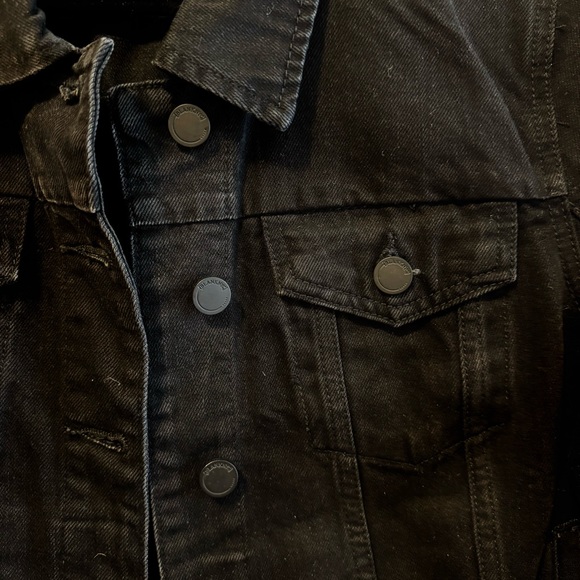 BLANK NYC Cropped Denim Jacket - Picture 3 of 4